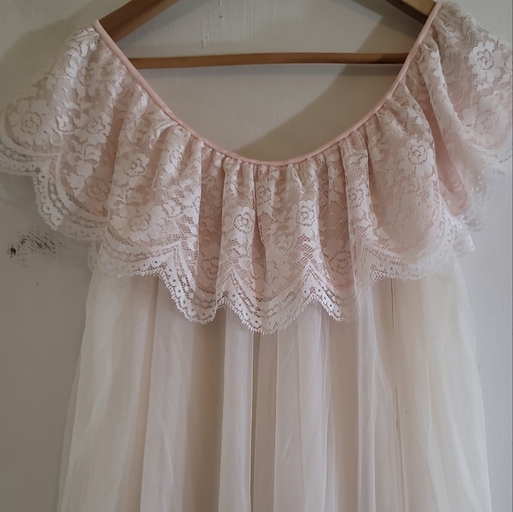 Vintage Peignoir Set Intime White Pink Long 2-piece Robe Nightgown Chiffon Lace - Picture 8 of 11